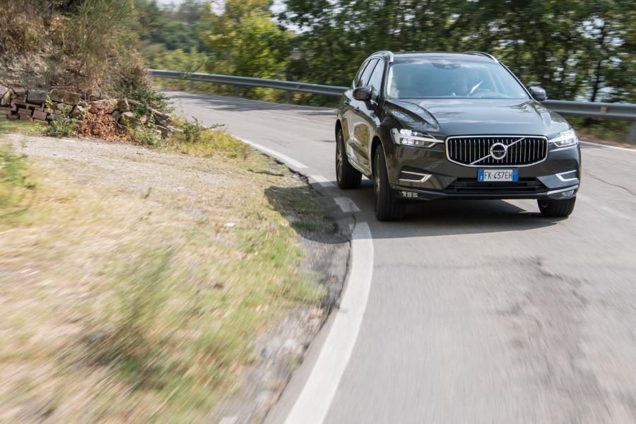  Volvo XC60 D4 Inscription 2017 года  (WW) (фото 18 из 18)